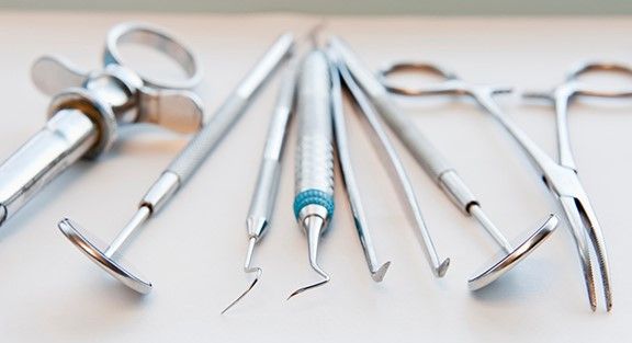 narzędzia stomatologiczne